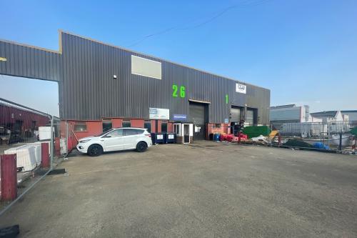 Unit 26, VIP Trading Estate, 50 Anchor & Hope Lane, Charlton, London, SE7