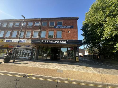 2 The Boulevard, Crawley, RH10