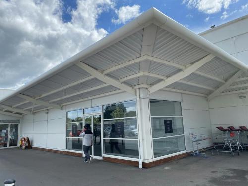 Unit 1, 30 Mulfords Hill, Tadley, RG26