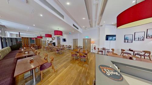 126A Southampton Row, Bloomsbury, London, WC1B