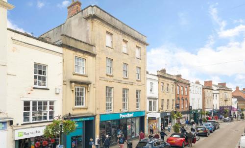 25-27 High Street, Wells, BA5