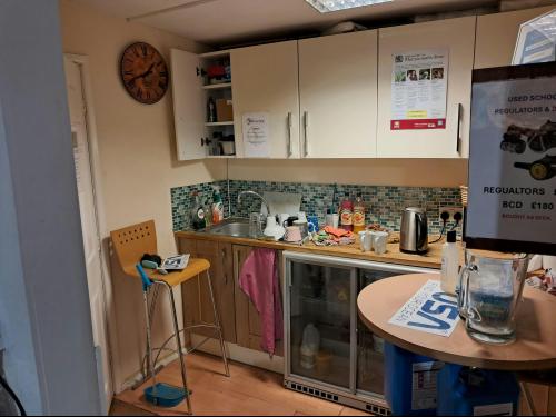 Brookers Corner, Crowthorne, RG45