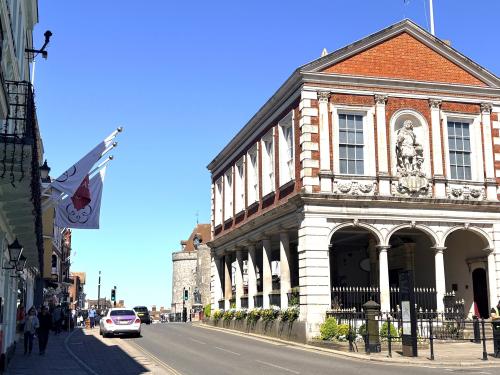 15 High Street, Windsor, SL4