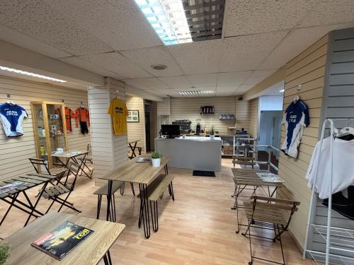 212-216 Clarendon Park Road, Clarendon Park, Leicester, LE2
