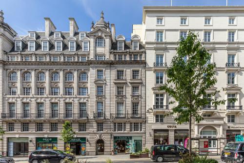 13 Regent Street, St James, London, SW1Y