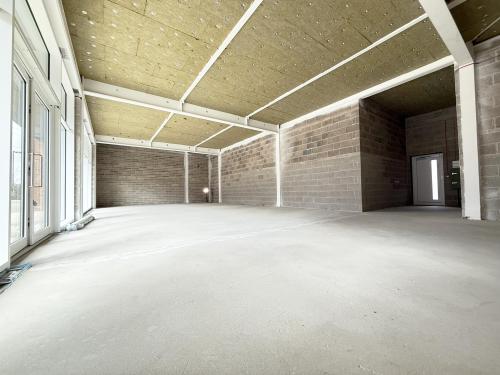 Unit 7, Linmere, Huckett Street, Houghton Regis, Dunstable, LU5