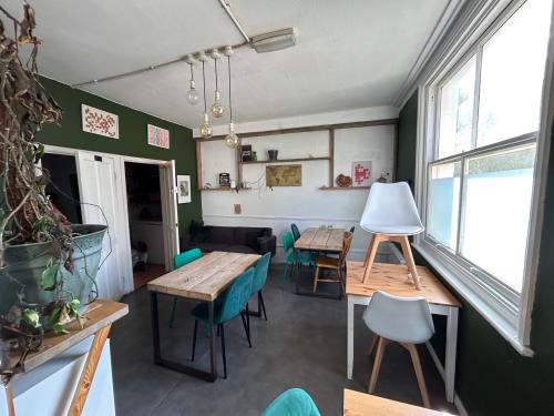 75-76 Western Road, Hove, BN3