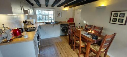 28 High Street, Saxmundham, IP17