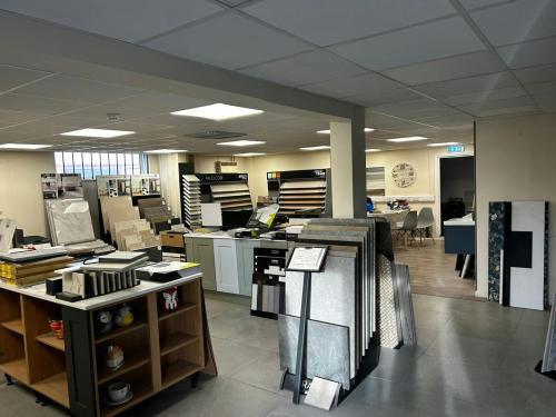 Unit 8, Bross Industrial Estate, New Road, Newhaven, BN9
