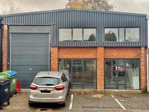 Units 16 & 17, Wye Industrial Estate, London Road, High Wycombe, HP11