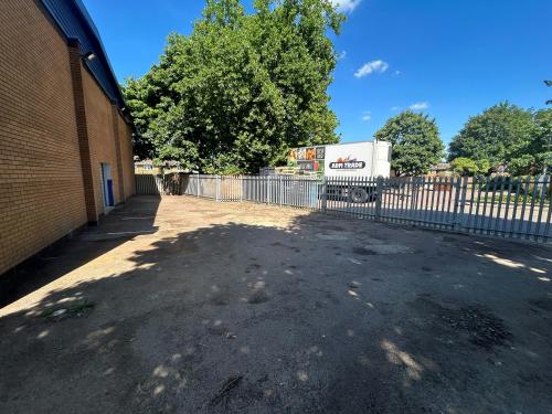Unit 2, Crown Trade Park, Horton Rd, West Drayton, UB7