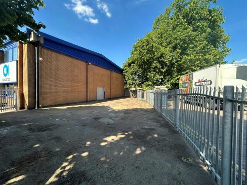 Unit 2, Crown Trade Park, Horton Rd, West Drayton, UB7