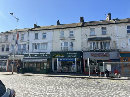 36 Terminus Road, Eastbourne, BN21