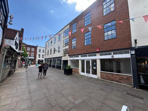 11 Crane Street, Chichester, PO19
