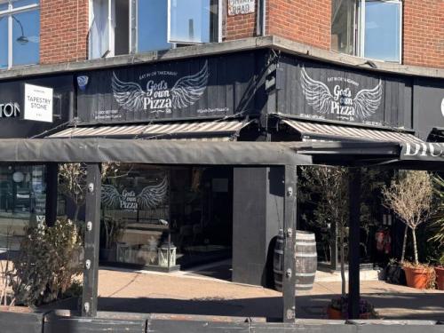 155 High Road, Loughton, IG10