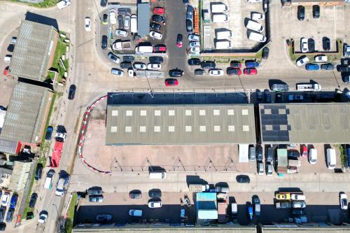 11-19 Thurrock Commercial Centre, Purfleet Industrial Park, Purfleet-on-Thames, RM15