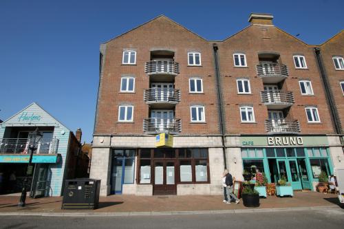 Unit 15 The Quay, Poole, BH15