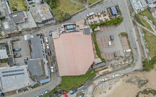 The Crescent, Walkabout, Newquay, TR7