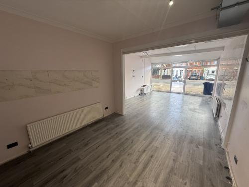 132 Pinner Road, Harrow, HA1