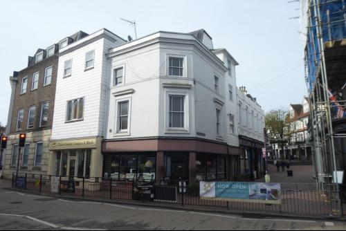 1 The Pantiles, Tunbridge Wells, TN2