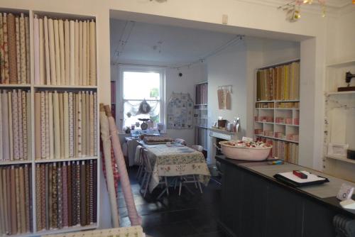 25 The Pantiles, Tunbridge Wells, TN2