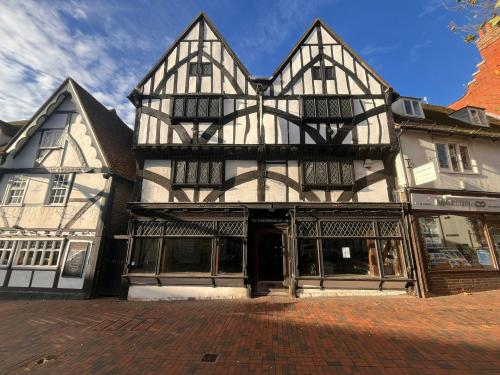 124 High Street, Tonbridge, TN9