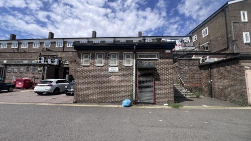 78 The Broadway, Loughton, IG10