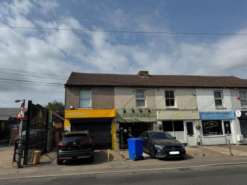 52 Ongar Road, Brentwood, CM15