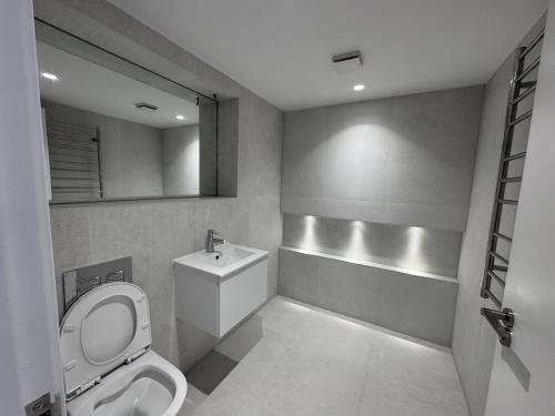 Units 1A 2A & 3A, Office, 3 Tebbutts Road, St. Neots, PE19