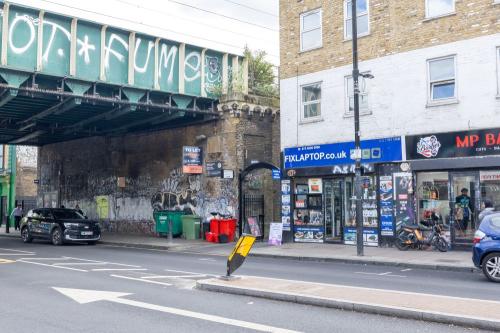 500, 500 Bethnal Green Road, Bethnal Green, London, E2