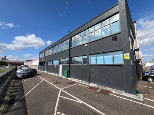 Jubilee Trade Centre, Unit 8-9 Jubilee Road, Letchworth Garden City, SG6