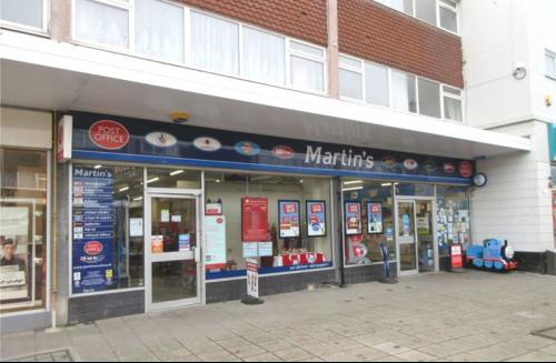 Unit 26-28, The Broadway Shopping Centre, Horn Lane, Plymstock, PL9