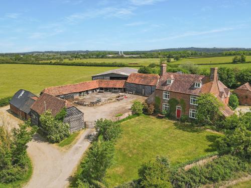 Paddock Land New, House Farmhouse, Farm Building, Westcott, Aylesbury, Buckinghamshire, HP18