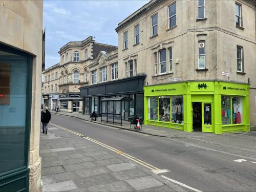 2-3 Silver Street, Trowbridge, BA14