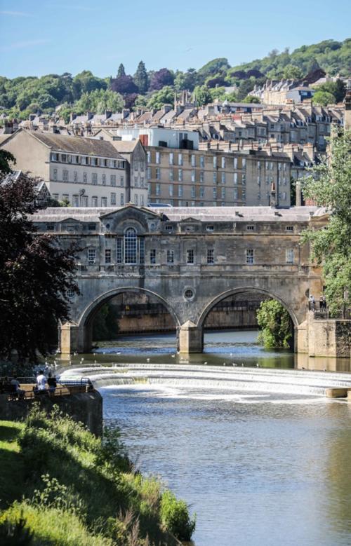 11 Beauford Square, Bath, BA1