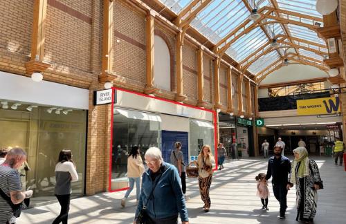 Unit 9, Green Lanes Shopping Centre, Barnstaple, EX31