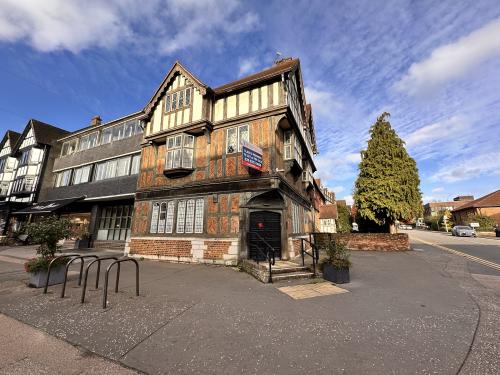 12-16 Station Road East, Oxted, RH8