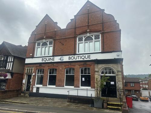23 Station Road West, Oxted, RH8