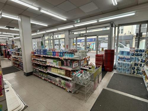 20/22 High Street, Melksham, SN12