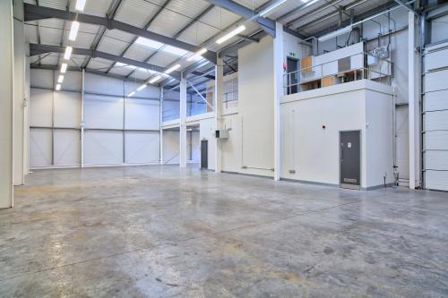 V4, Viridian Park, Pulborough Way, Hounslow, TW4