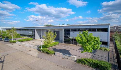 V3, Viridian Park, Pulborough Way, Hounslow, TW4
