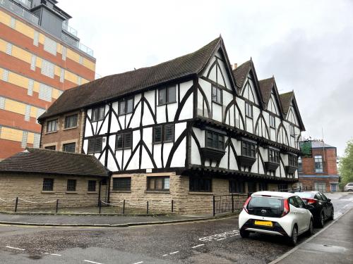 The Green Dragon, 28-31 Waterside North, Lincoln, LN2