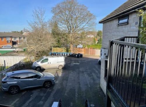 22a Westway, Caterham, CR3