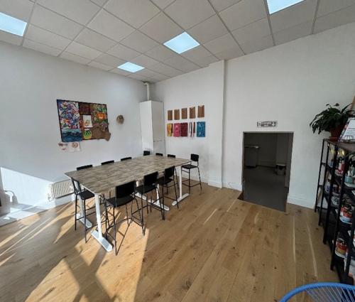 47 Somerset Road, Redhill, RH1