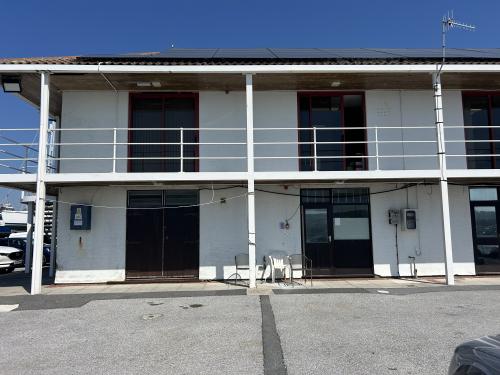 Queen Annes Battery Marina, Commercial Place, Plymouth, PL4
