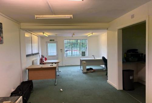 77 Croydon Road, Caterham, CR3