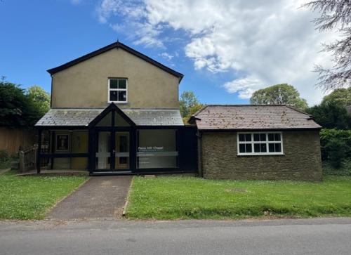 Pains Hill Chapel, Chapel Road Limpsfield, Oxted, Surrey, RH8