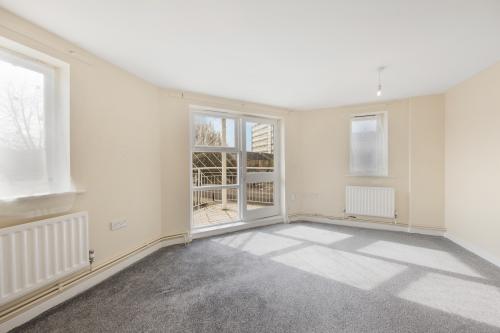 Flat 4, 243 Southampton Way, Camberwell, London, SE5