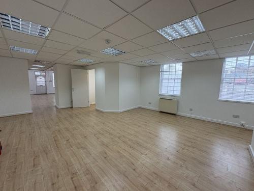 Globe House, 55 Calthorpe Street, Banbury, OX16