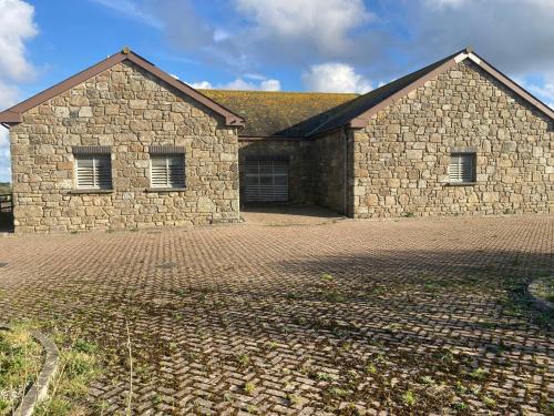 Bosvine Farm, Bosvine Bungalow, Penzance, Sennen, TR19